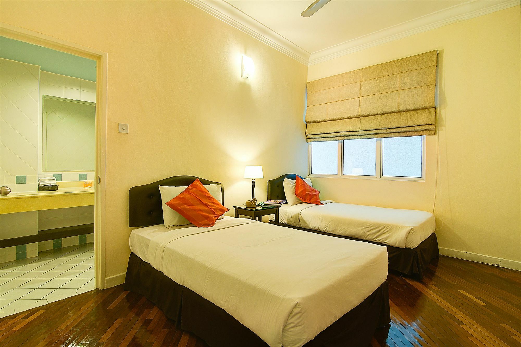 Wedgewood Residences 4*
